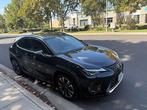 LEXUS UX 2020 JTHX3JBH3L2030146 image LEXUS UX 2020 JTHX3JBH3L2030146 image