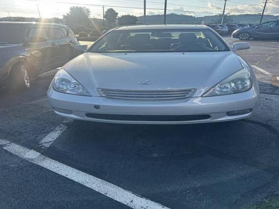 LEXUS ES 2003 JTHBF30G636018279 image
