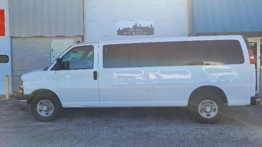 CHEVROLET EXPRESS 2017 1GAZGPFF6H1298589 image CHEVROLET EXPRESS 2017 1GAZGPFF6H1298589 image
