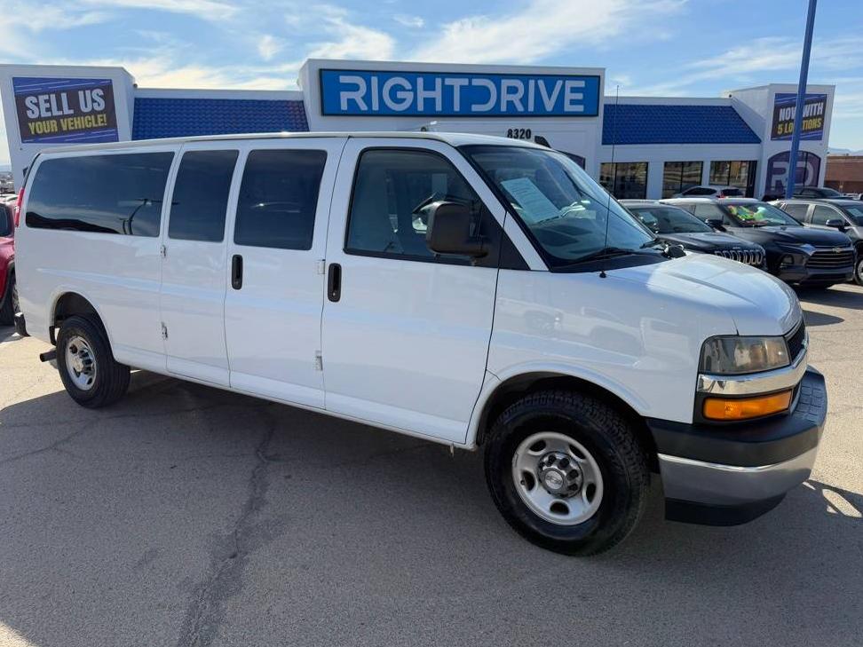 CHEVROLET EXPRESS 2020 1GAZGPFG0L1201873 image