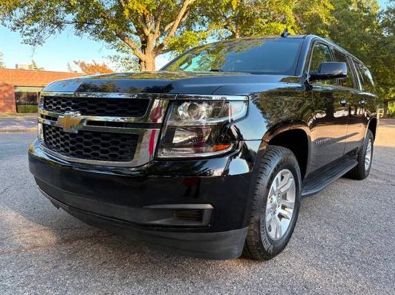CHEVROLET SUBURBAN 2019 1GNSCHKC5KR111686 image CHEVROLET SUBURBAN 2019 1GNSCHKC5KR111686 image