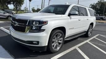 CHEVROLET SUBURBAN 2017 1GNSCHKC0HR196784 image CHEVROLET SUBURBAN 2017 1GNSCHKC0HR196784 image