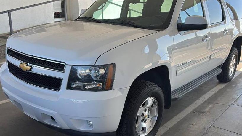 CHEVROLET SUBURBAN 2014 1GNSKJE70ER130272 image