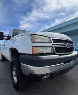 CHEVROLET SILVERADO 2005 1GCHK23235F947995 image