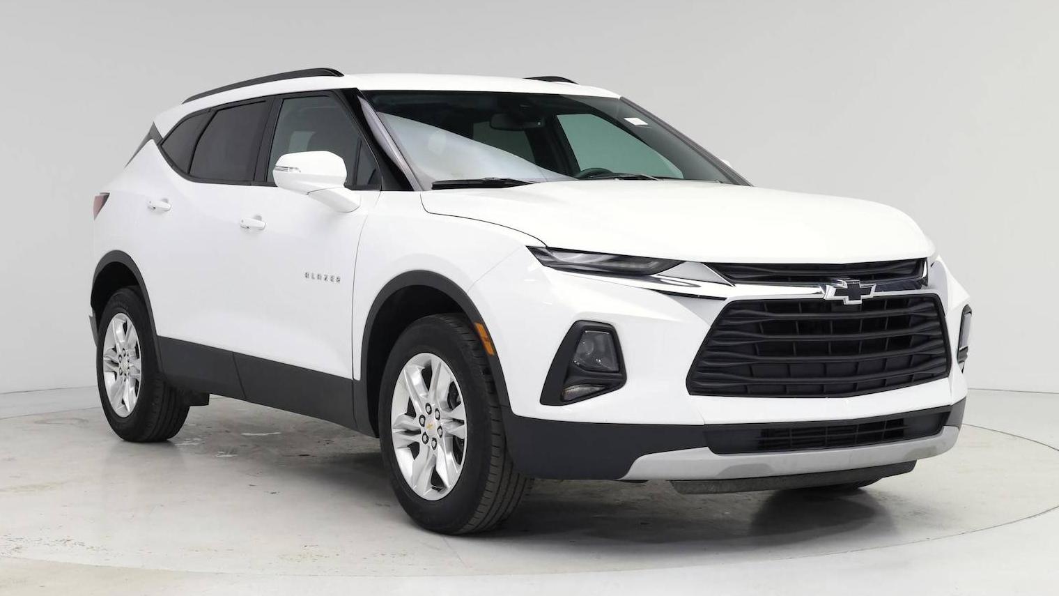 CHEVROLET BLAZER 2022 3GNKBCR40NS151759 image