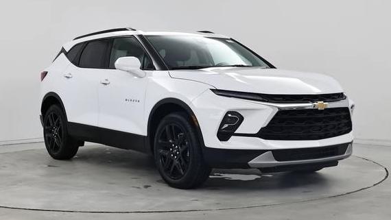 CHEVROLET BLAZER 2025 3GNKBCR45SS135374 image