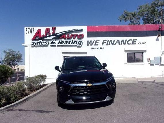 CHEVROLET BLAZER 2025 3GNKBCR41SS130365 image