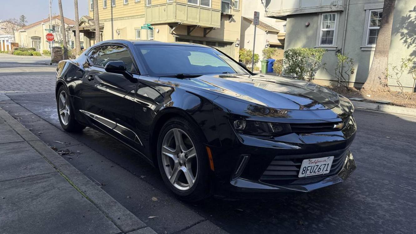 CHEVROLET CAMARO 2018 1G1FB1RS7J0122833 image CHEVROLET CAMARO 2018 1G1FB1RS7J0122833 image