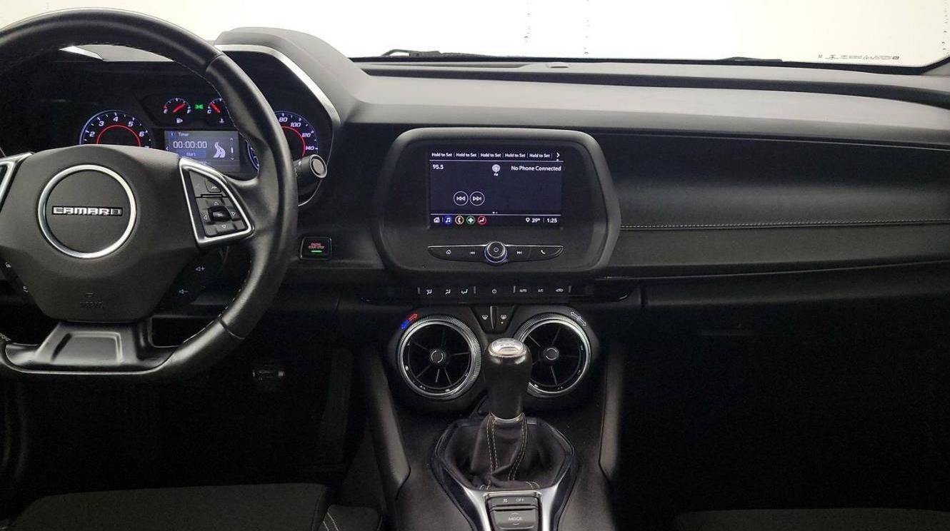 CHEVROLET CAMARO 2021 1G1FA1RX2M0120765 image