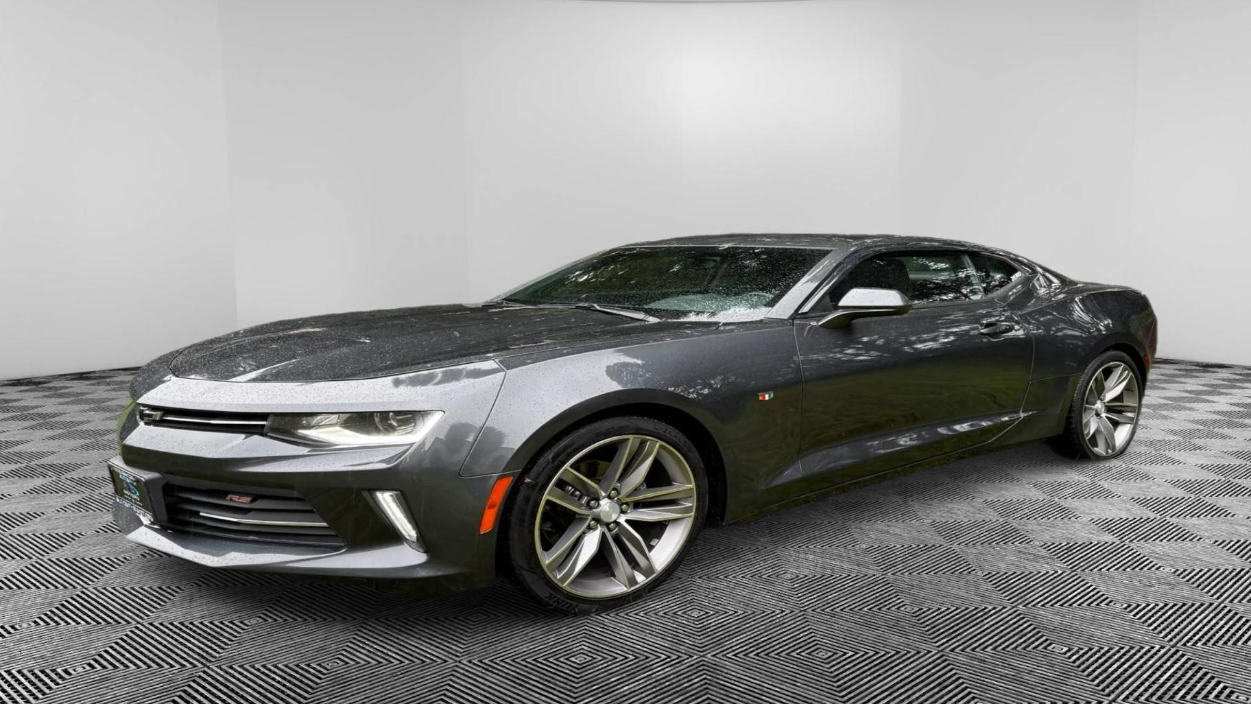 CHEVROLET CAMARO 2017 1G1FA1RX0H0123301 image