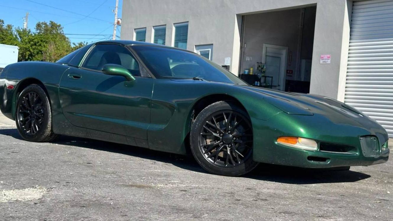 CHEVROLET CORVETTE 1998 1G1YY22G0W5107040 image CHEVROLET CORVETTE 1998 1G1YY22G0W5107040 image