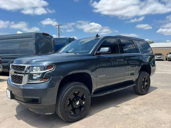 CHEVROLET TAHOE 2019 1GNSCBKC1KR138980 image CHEVROLET TAHOE 2019 1GNSCBKC1KR138980 image