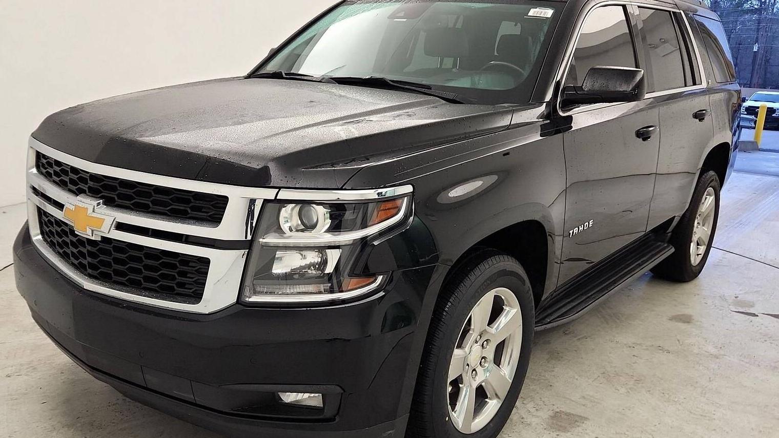 CHEVROLET TAHOE 2020 1GNSCBKC6LR225274 image CHEVROLET TAHOE 2020 1GNSCBKC6LR225274 image