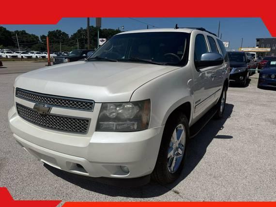 CHEVROLET TAHOE 2011 1GNSCCE03BR244015 image