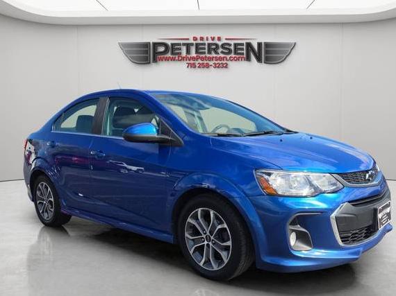 CHEVROLET SONIC 2018 1G1JD5SH0J4102023 image