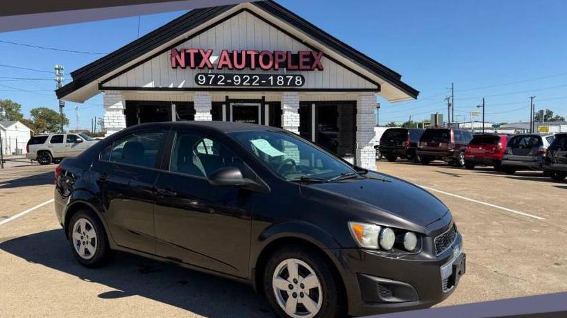 CHEVROLET SONIC 2013 1G1JA5SH0D4225608 image