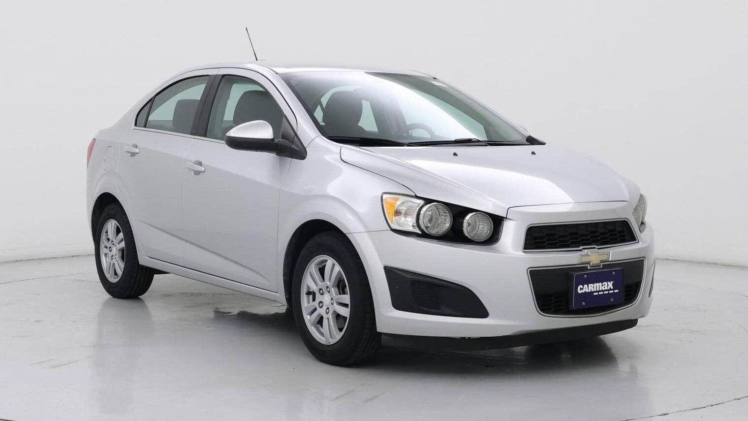 CHEVROLET SONIC 2015 1G1JC5SG1F4187360 image
