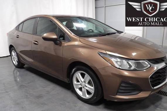 CHEVROLET CRUZE 2019 1G1BC5SM3K7134274 image CHEVROLET CRUZE 2019 1G1BC5SM3K7134274 image