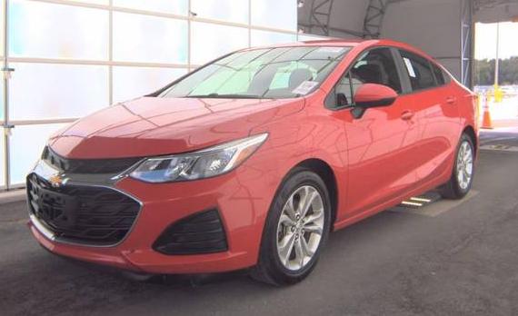 CHEVROLET CRUZE 2019 1G1BC5SM1K7142583 image CHEVROLET CRUZE 2019 1G1BC5SM1K7142583 image