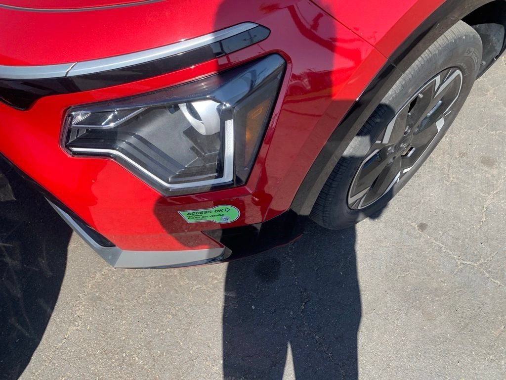 kia niro 2023 KNDCR3L19P5064981 image kia niro 2023 KNDCR3L19P5064981 image