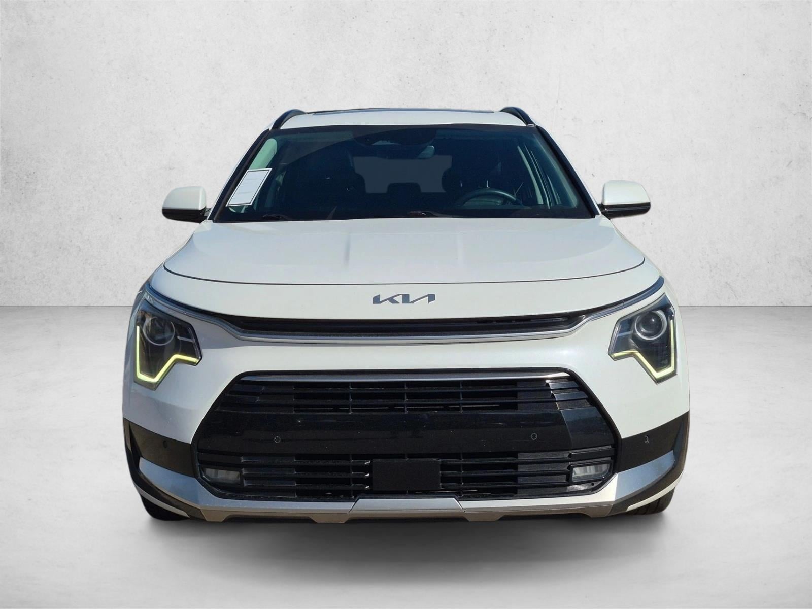 kia niro 2023 KNDCT3LE3P5065483 image