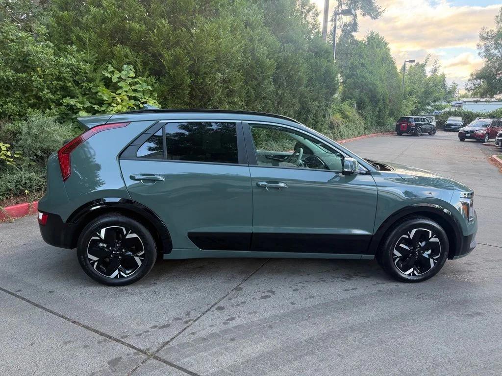 kia niro 2023 KNDCR3L14P5046680 image kia niro 2023 KNDCR3L14P5046680 image