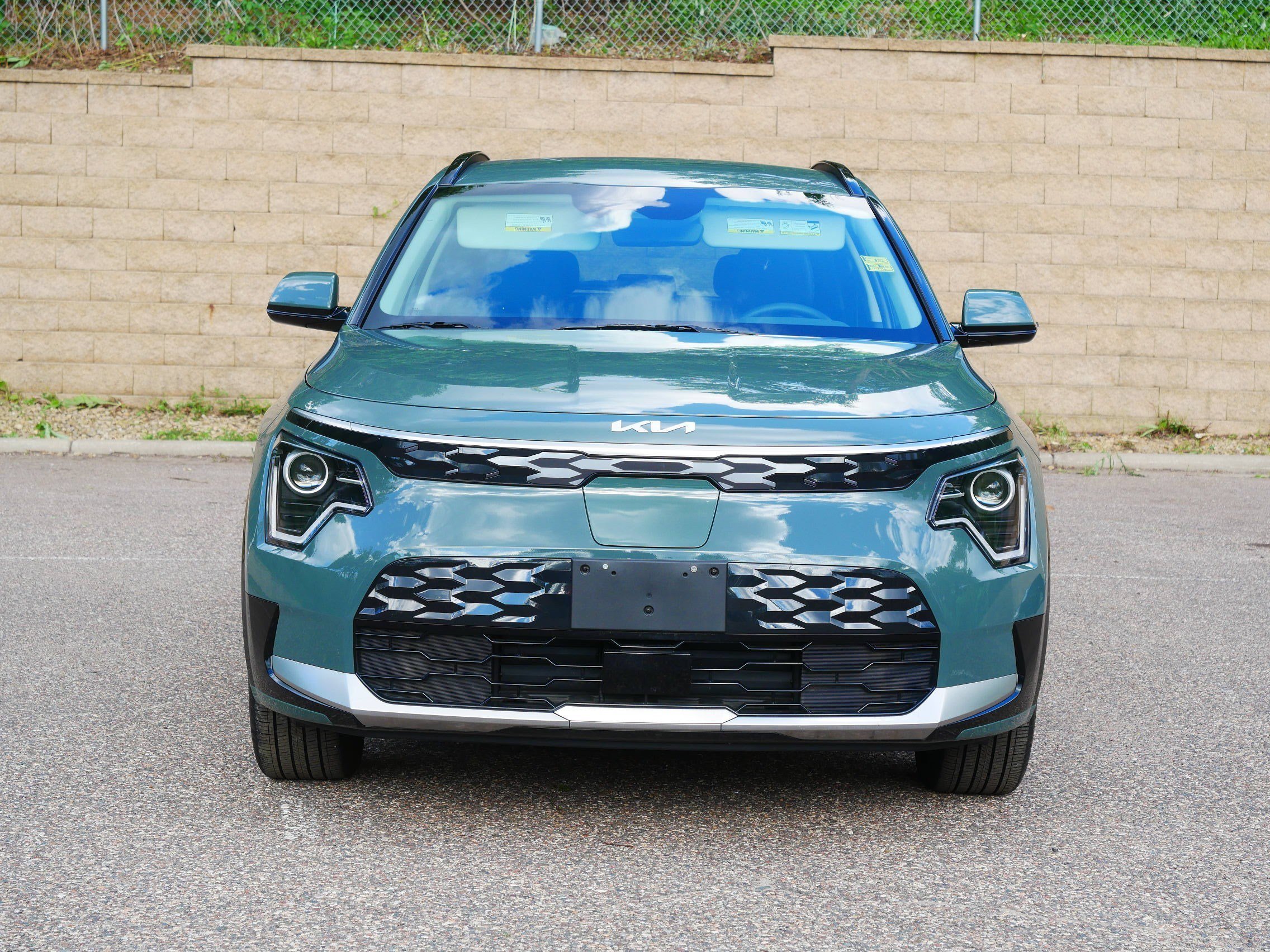 kia niro 2023 KNDCR3L13P5042796 image kia niro 2023 KNDCR3L13P5042796 image