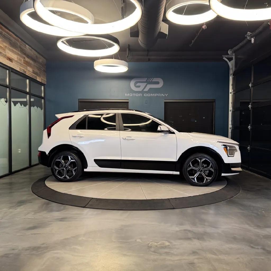 kia niro 2023 KNDCR3LE9P5110991 image kia niro 2023 KNDCR3LE9P5110991 image