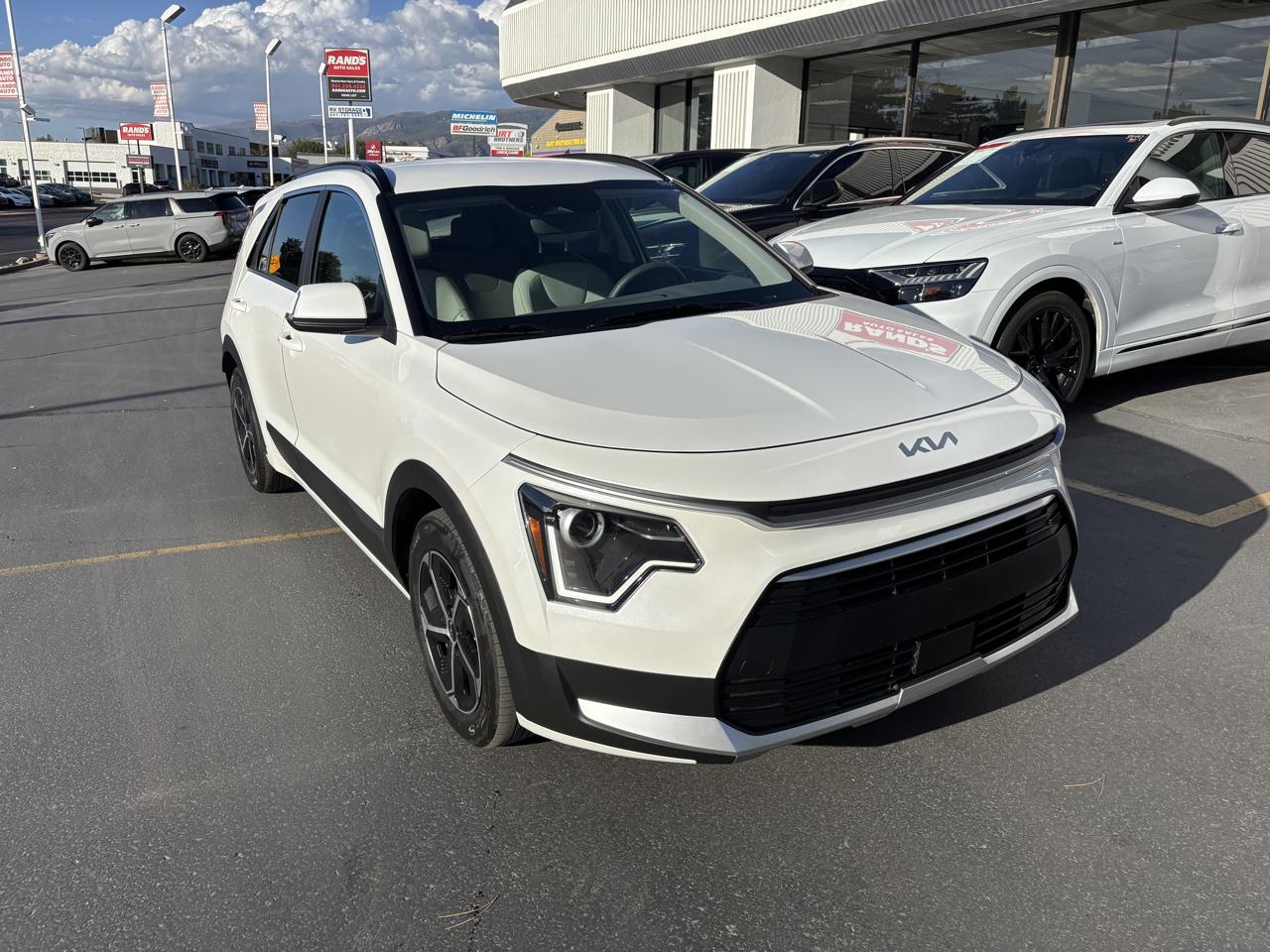 kia niro 2023 KNDCR3LE3P5112171 image kia niro 2023 KNDCR3LE3P5112171 image