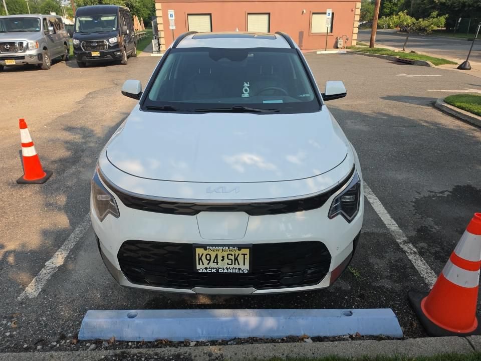 kia niro 2023 KNDCT3L17P5037134 image kia niro 2023 KNDCT3L17P5037134 image