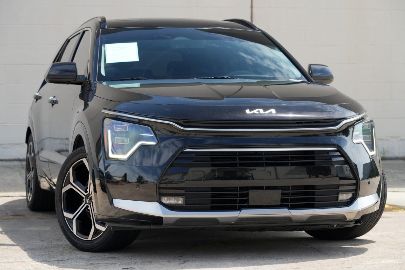 kia niro 2023 KNDCT3LE4P5035537 image kia niro 2023 KNDCT3LE4P5035537 image