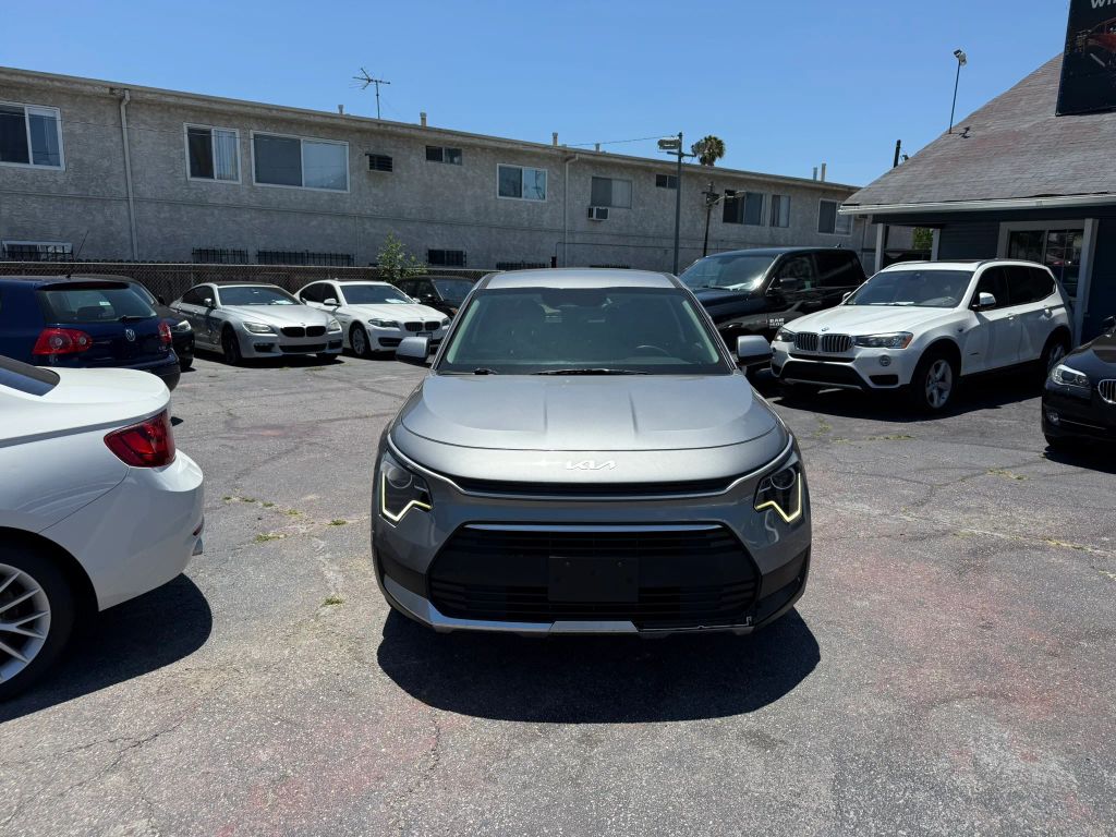 kia niro 2023 KNDCP3LE7P5070464 image kia niro 2023 KNDCP3LE7P5070464 image