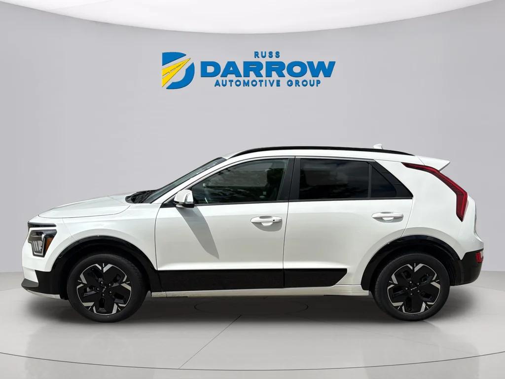 kia niro 2023 KNDCR3L16P5017696 image kia niro 2023 KNDCR3L16P5017696 image