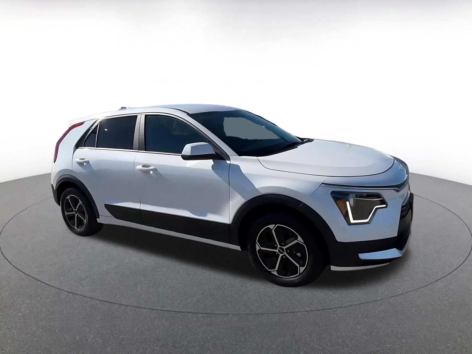 kia niro 2026 KNDCP3LE6T5339922 image kia niro 2026 KNDCP3LE6T5339922 image