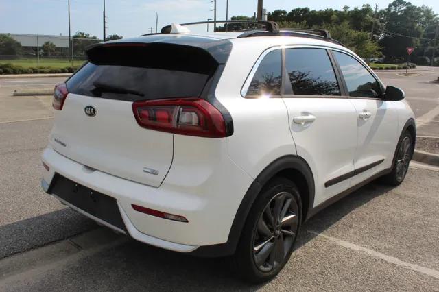 kia niro 2017 KNDCC3LC0H5092656 image kia niro 2017 KNDCC3LC0H5092656 image