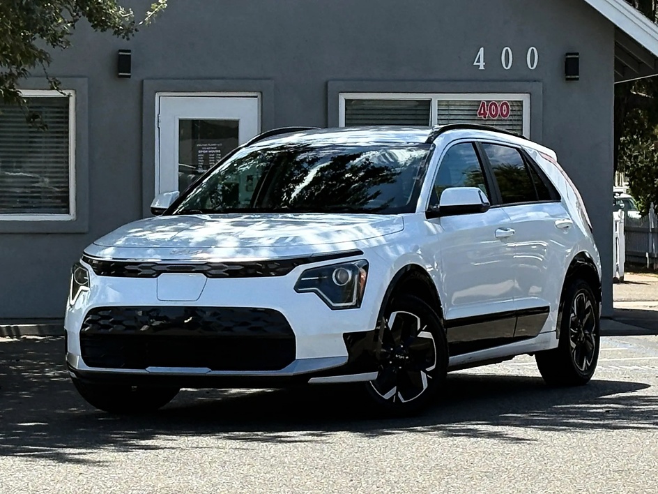 kia niro 2024 KNDCR3L1XR5110644 image kia niro 2024 KNDCR3L1XR5110644 image