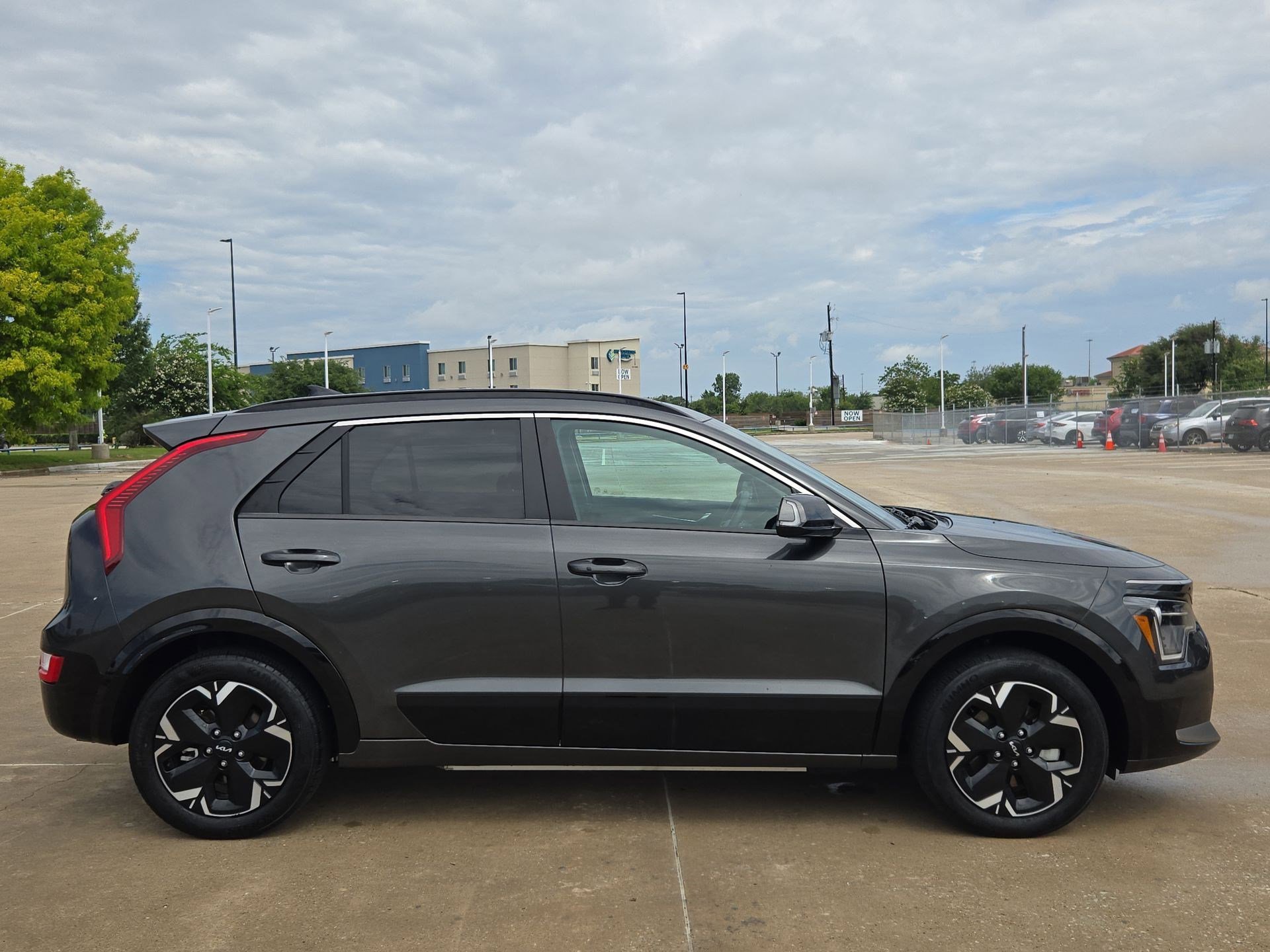 kia niro 2024 KNDCR3L13R5114566 image kia niro 2024 KNDCR3L13R5114566 image