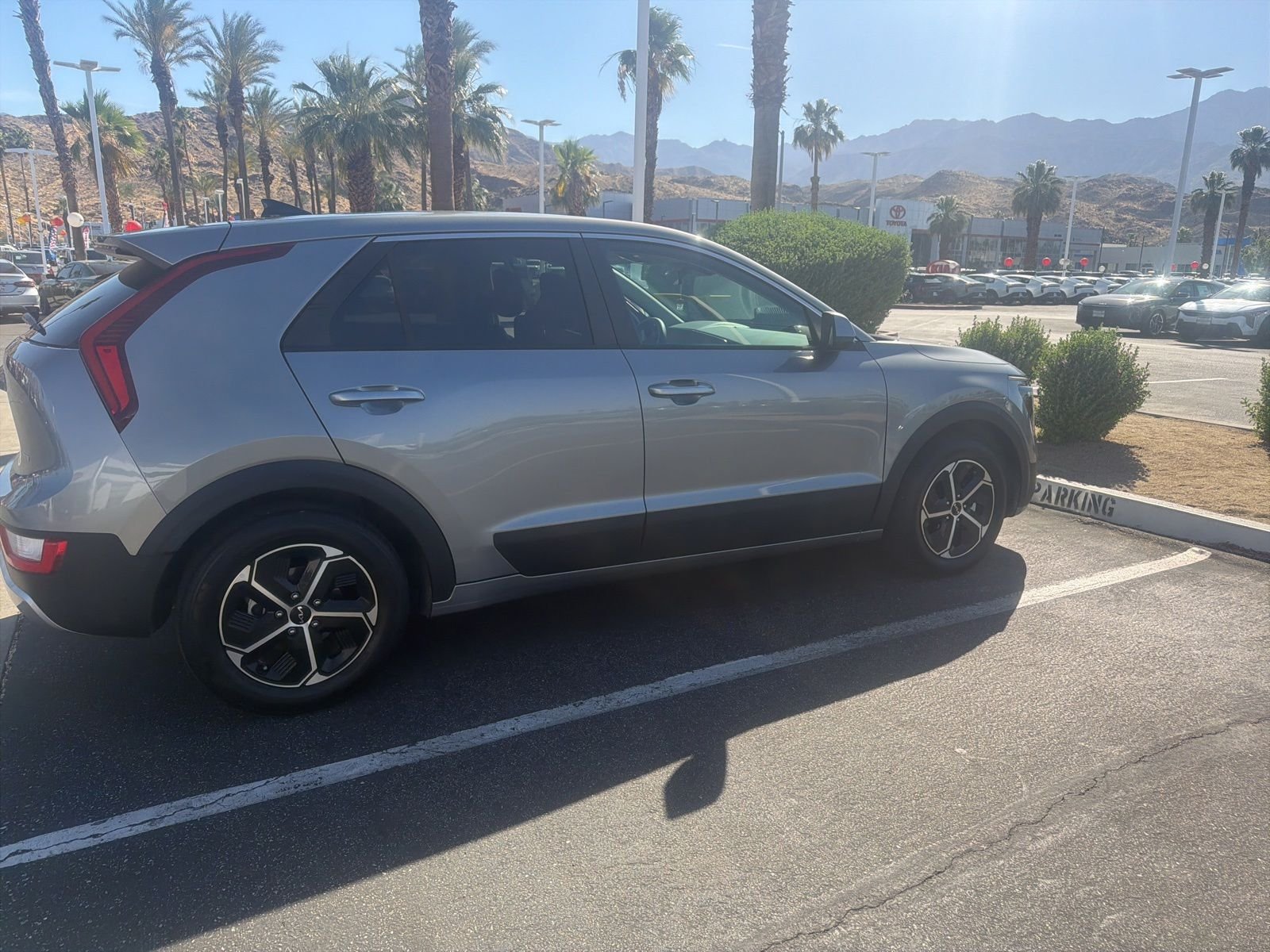 kia niro 2024 KNDCP3LE3R5129139 image kia niro 2024 KNDCP3LE3R5129139 image