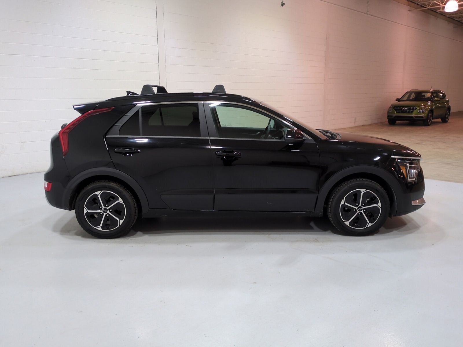 kia niro 2024 KNDCP3LE3R5144806 image kia niro 2024 KNDCP3LE3R5144806 image