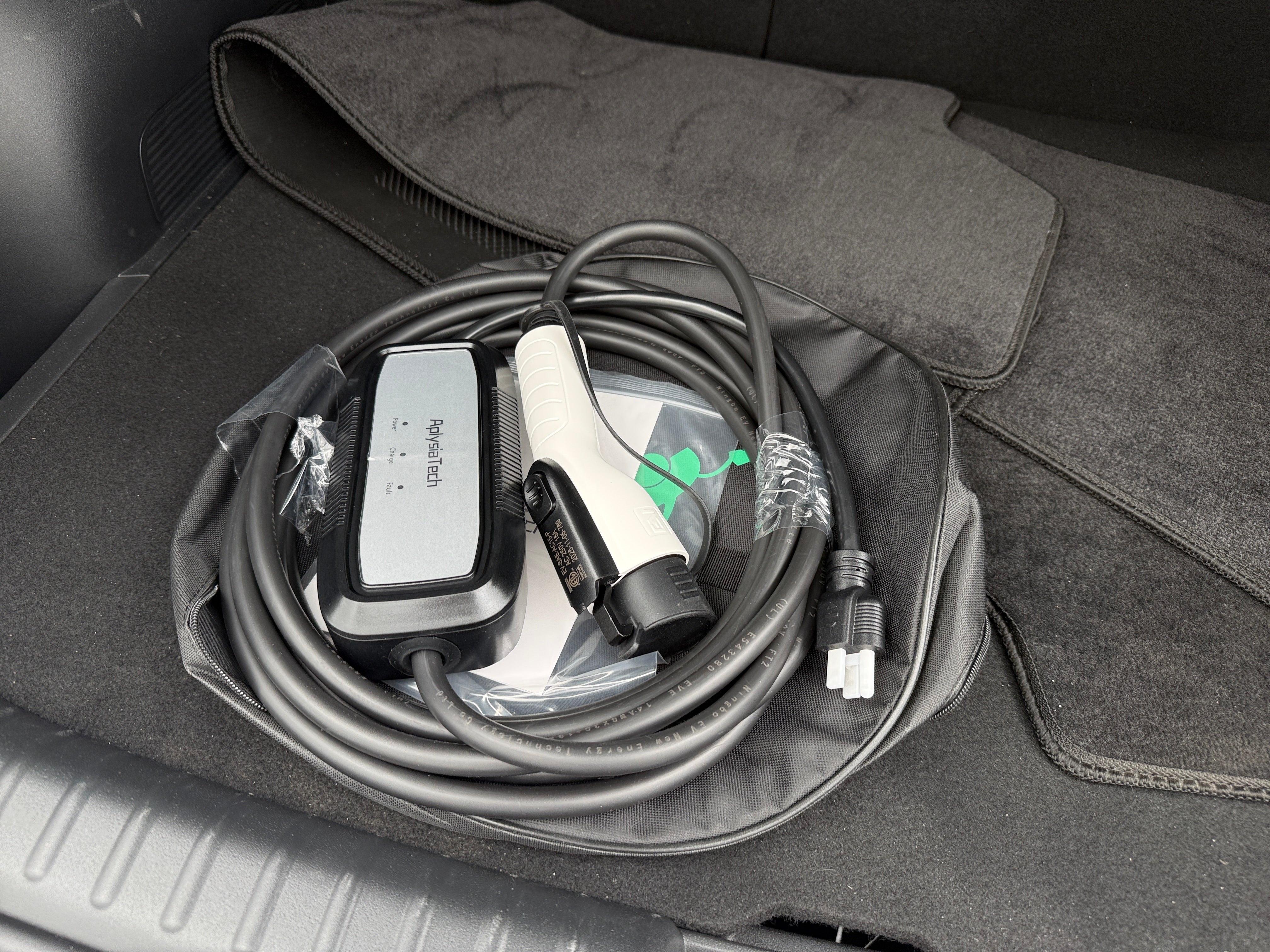 kia niro 2024 KNDCR3L1XR5120462 image kia niro 2024 KNDCR3L1XR5120462 image
