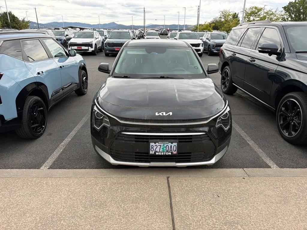 kia niro 2024 KNDCP3LE6R5188122 image kia niro 2024 KNDCP3LE6R5188122 image