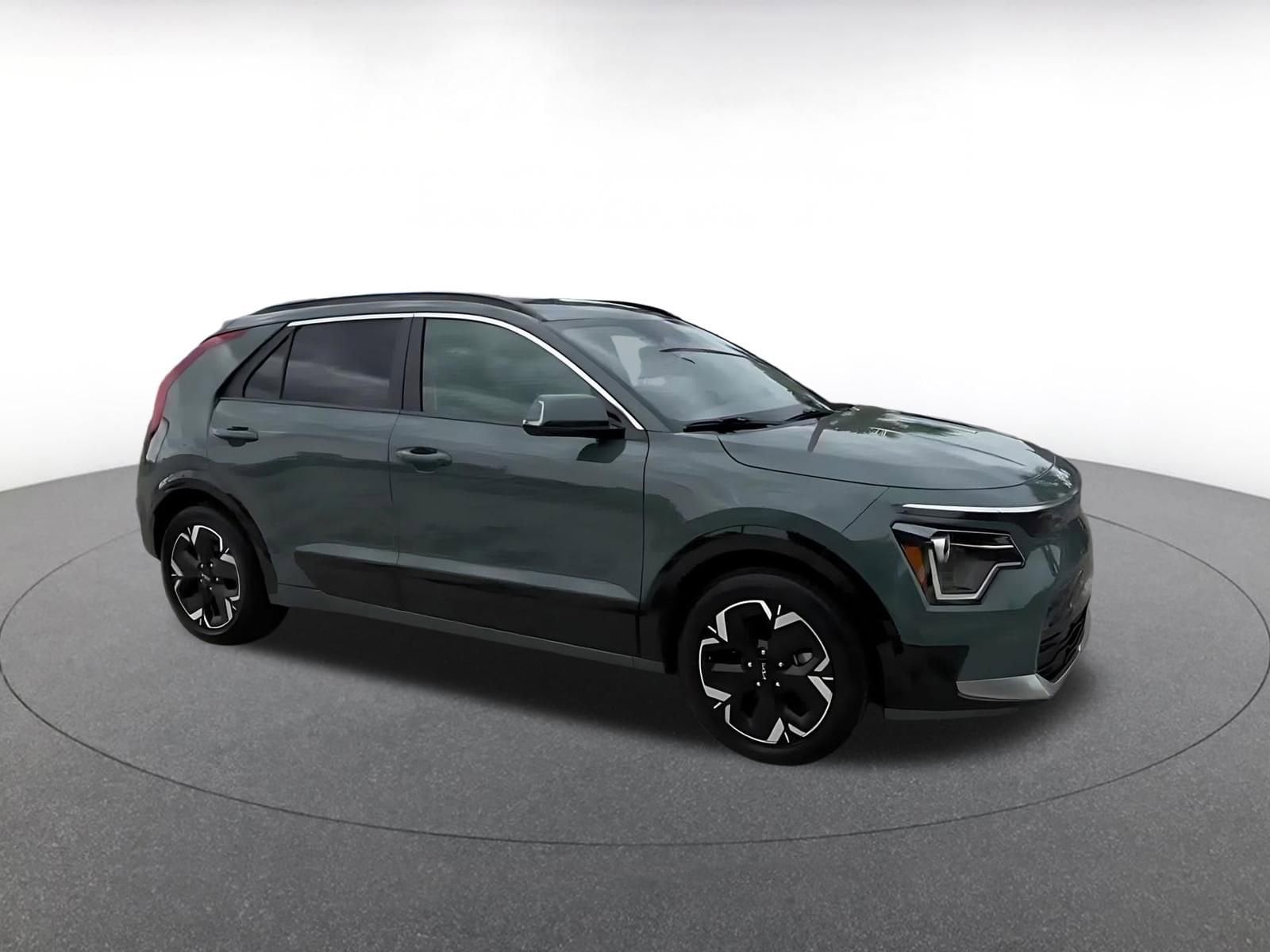 kia niro 2024 KNDCR3L15R5087628 image kia niro 2024 KNDCR3L15R5087628 image
