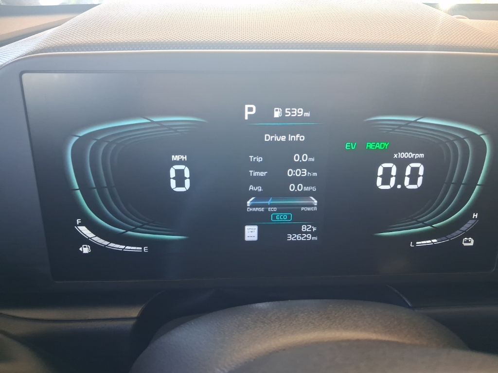 kia niro 2025 KNDCP3LE0S5304792 image kia niro 2025 KNDCP3LE0S5304792 image