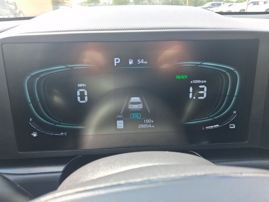kia niro 2025 KNDCP3LE0S5300807 image kia niro 2025 KNDCP3LE0S5300807 image
