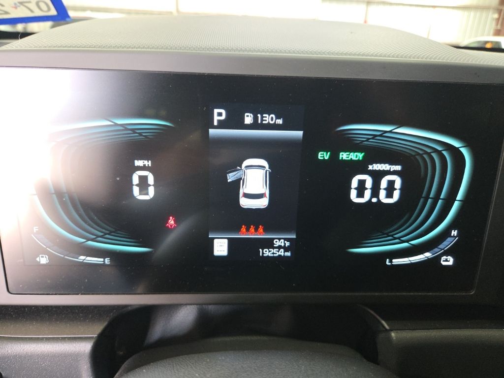 kia niro 2025 KNDCP3LE5S5306585 image kia niro 2025 KNDCP3LE5S5306585 image