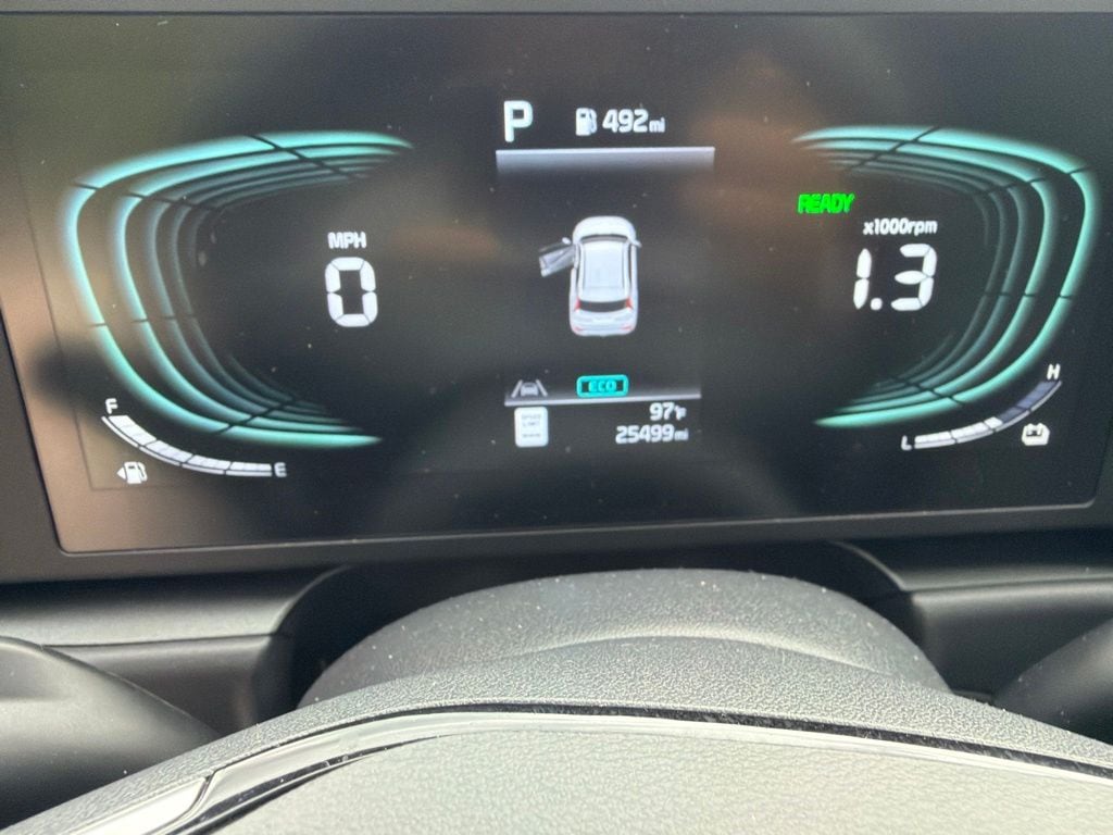 kia niro 2025 KNDCP3LE6S5300469 image kia niro 2025 KNDCP3LE6S5300469 image