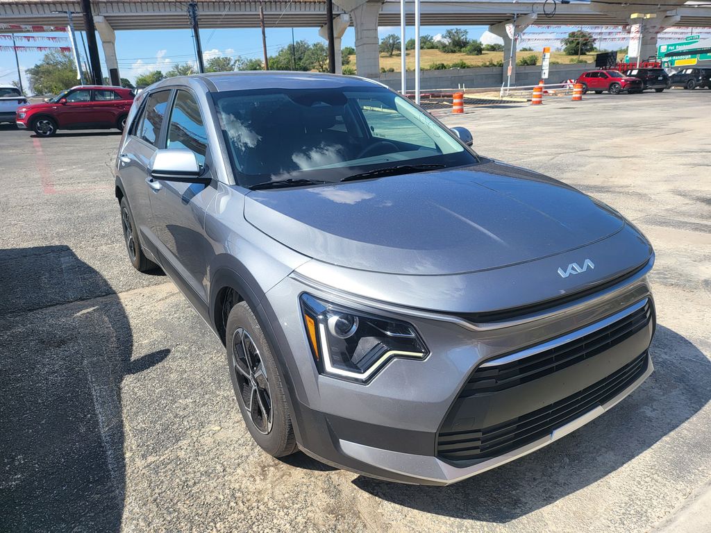 kia niro 2025 KNDCP3LE0S5307434 image kia niro 2025 KNDCP3LE0S5307434 image
