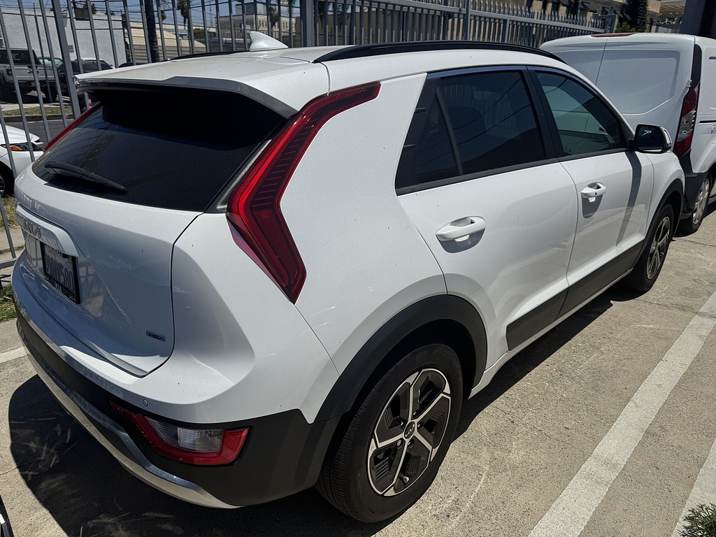 kia niro 2025 KNDCR3LE3S5288050 image kia niro 2025 KNDCR3LE3S5288050 image