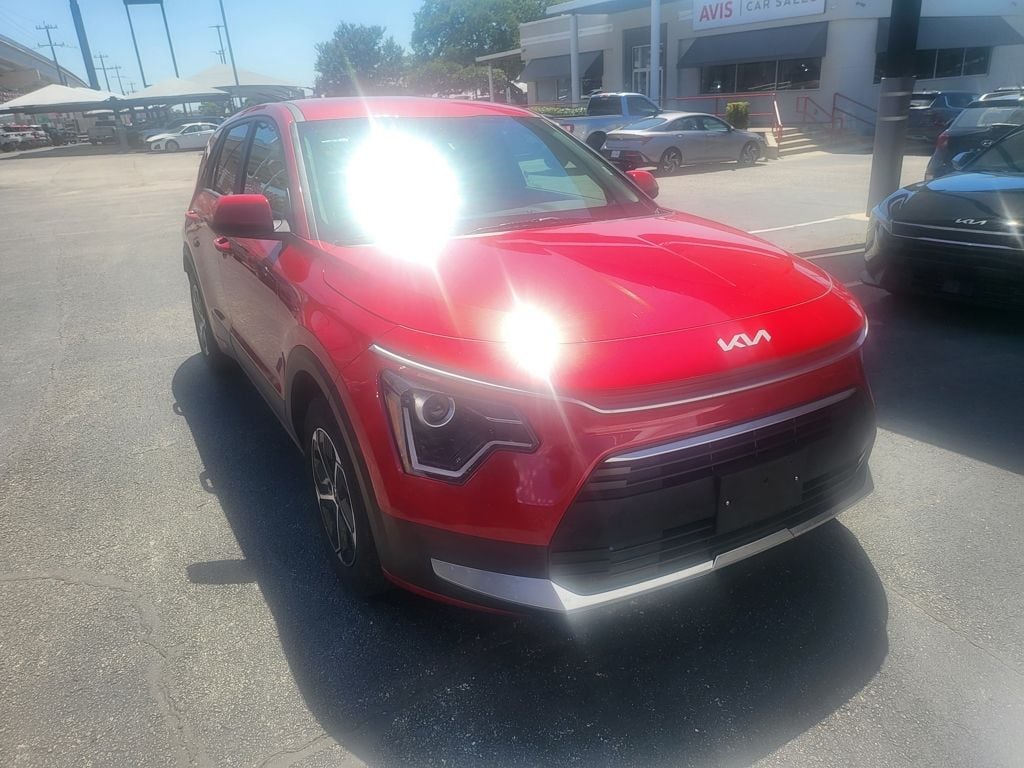 kia niro 2025 KNDCP3LE3S5304608 image kia niro 2025 KNDCP3LE3S5304608 image