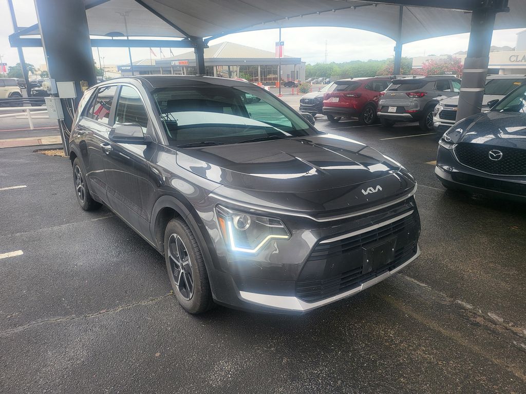 kia niro 2025 KNDCP3LE6S5294060 image kia niro 2025 KNDCP3LE6S5294060 image